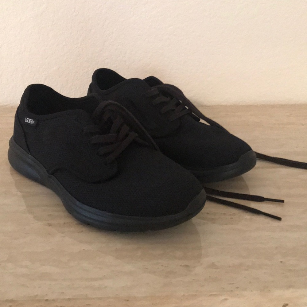 All Black Ultra Crush Lite Vans (Brand New)
